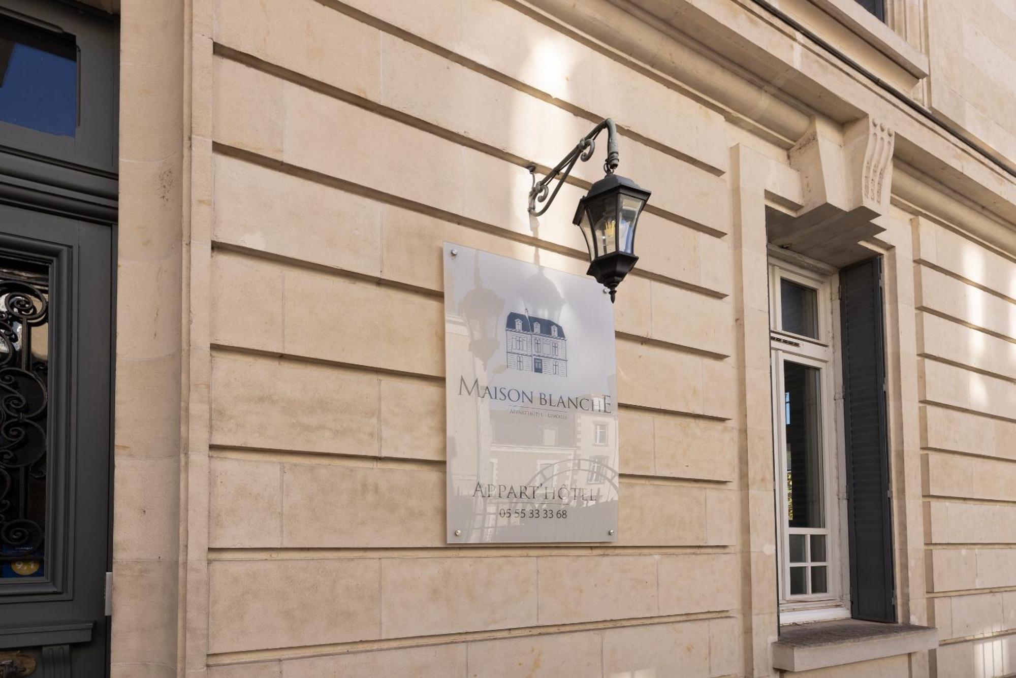 La Maison Blanche - Apparthotels De Charme Chic & Cosy A 350M Du Coeur De Ville De Limoges - Acces Autonome Esterno foto