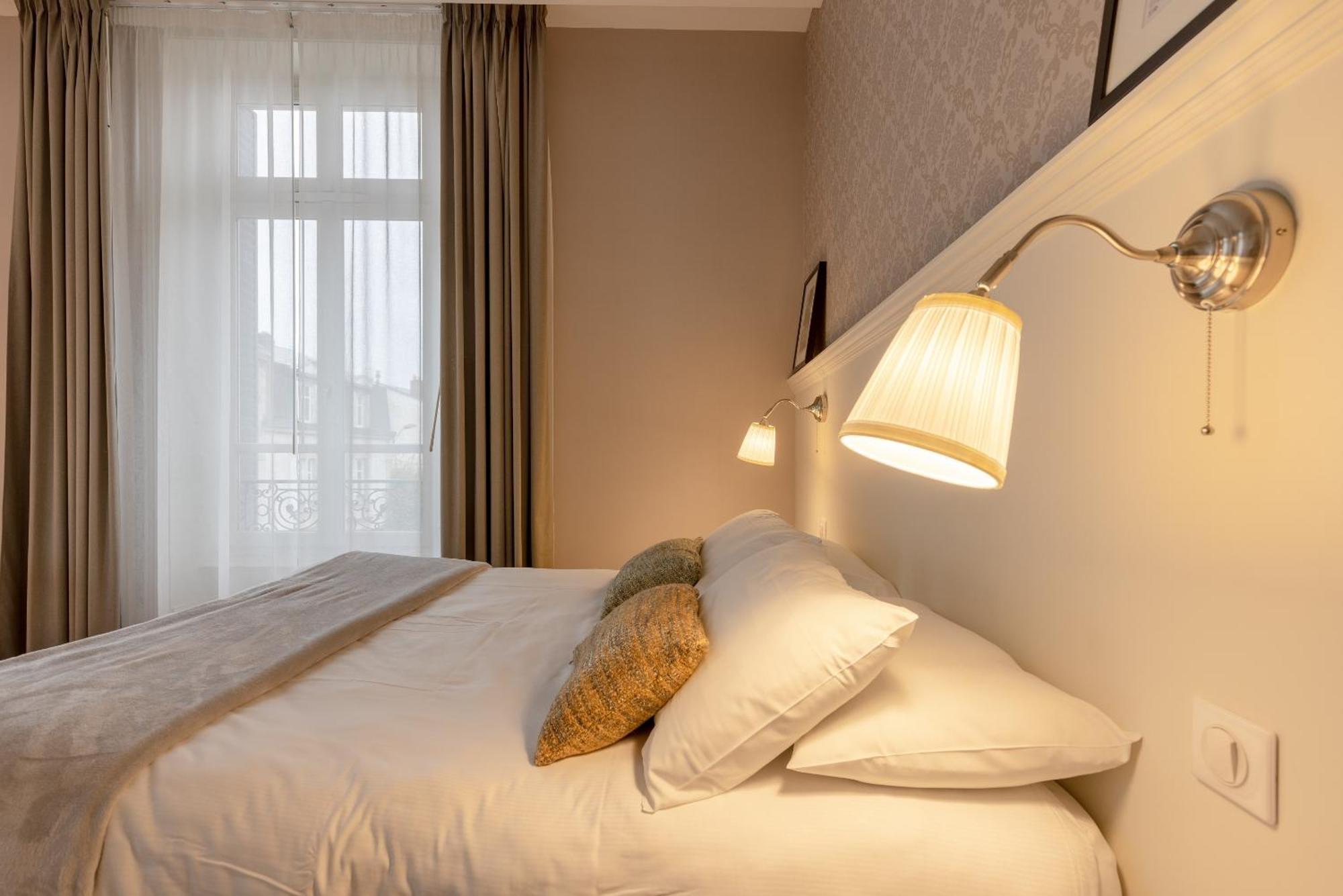La Maison Blanche - Apparthotels De Charme Chic & Cosy A 350M Du Coeur De Ville De Limoges - Acces Autonome Camera foto