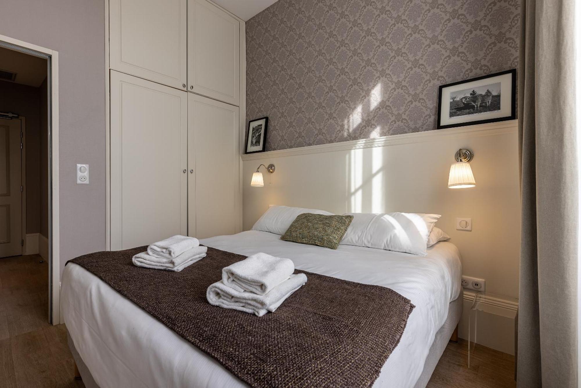 La Maison Blanche - Apparthotels De Charme Chic & Cosy A 350M Du Coeur De Ville De Limoges - Acces Autonome Camera foto