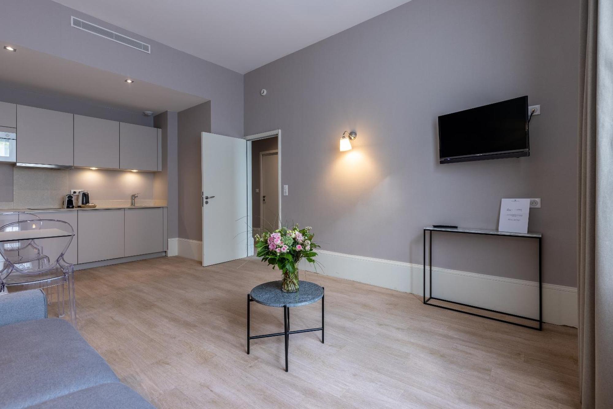 La Maison Blanche - Apparthotels De Charme Chic & Cosy A 350M Du Coeur De Ville De Limoges - Acces Autonome Camera foto